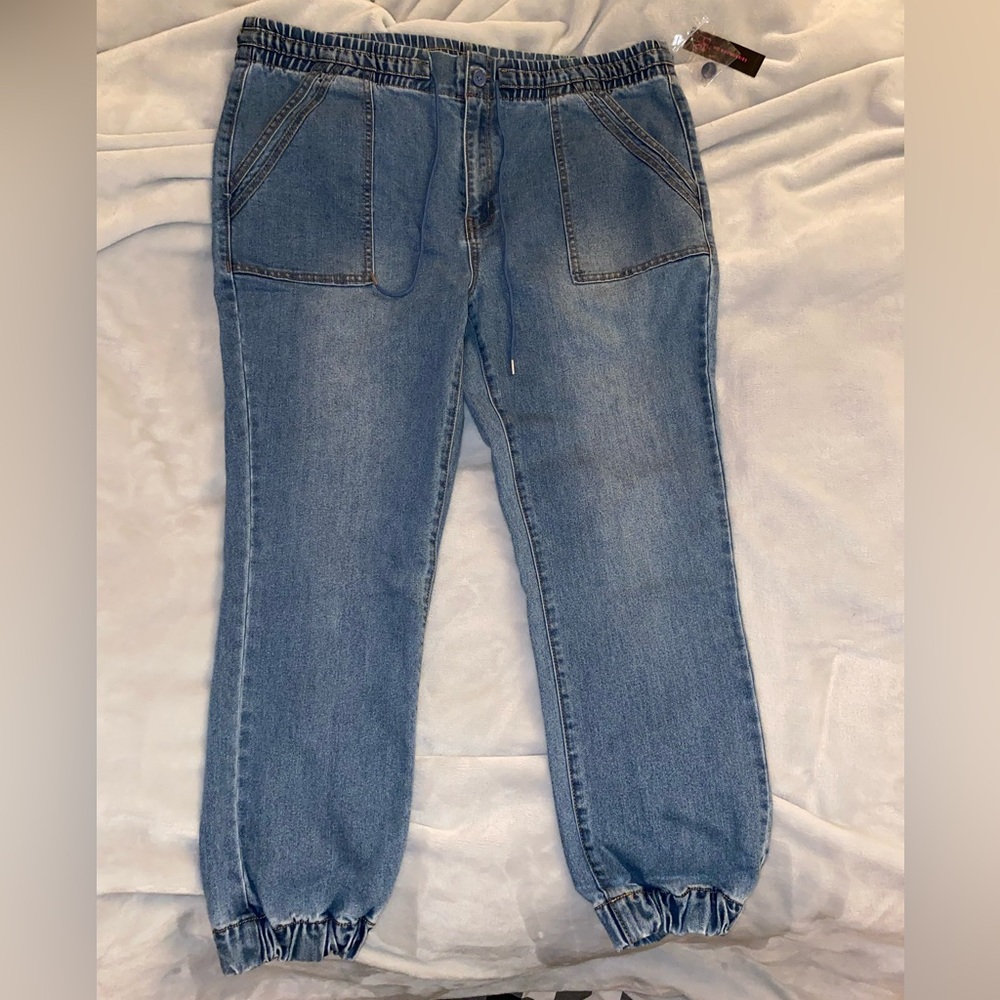 Super High Rise Stretchy Jeans